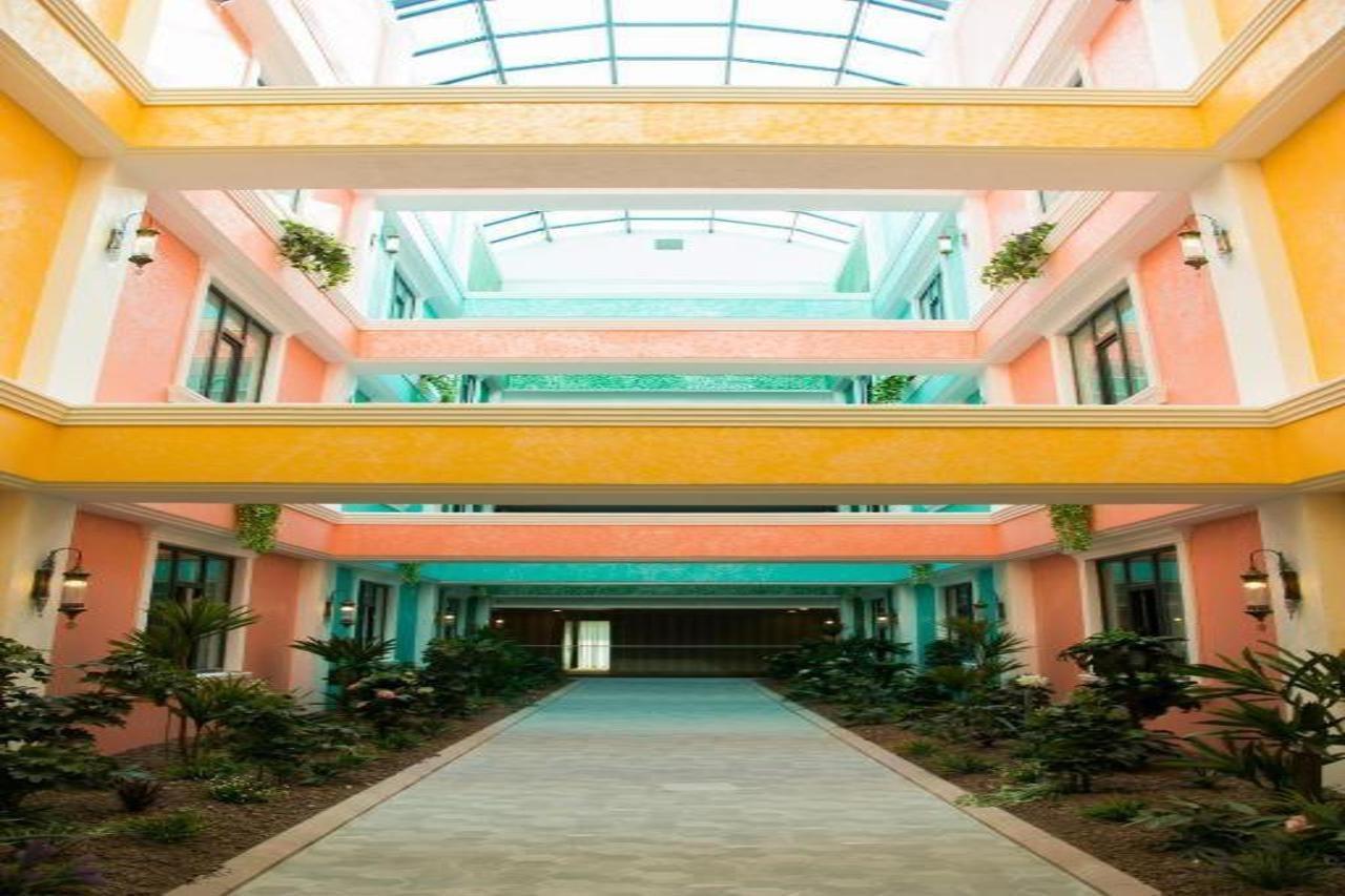 ホテル Wyndham バクー エクステリア 写真